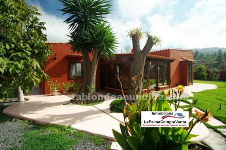 ID-227 Casa de campo de estilo Canario con piscina, en un entorno Maravilloso.