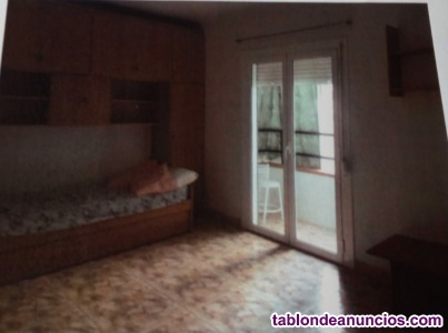 Chico gay busca habitacion en piso compartido en castellbisbal CHICO GAY BUSCA HABITACION EN PISO COMPARTIDO EN CASTELLBISBAL