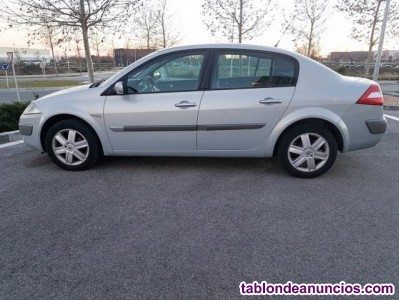 Ampliar fotos Renault Mégane 1.9 DCI 5P. Confort Authentique Renault Mégane 1.9 DCI 5P. Confort Authentique