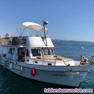 Alquiler/charter barco a motor