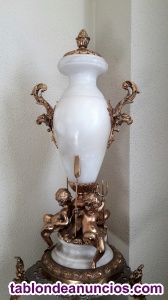 Vendo singular lámpara de alabastro y bronce