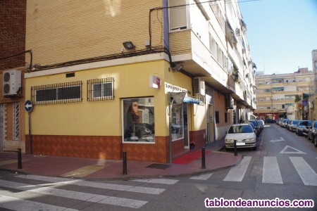 Vender bajo comercial esquina perfecto estado Murcia !!