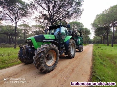 Astilladora forestal con tractor deutz-fahr agrotron