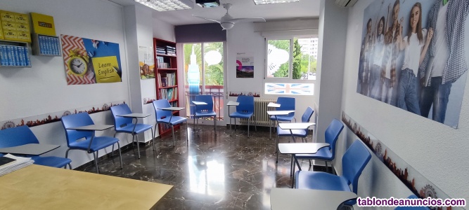 Se traspasa academia de Idiomas en Jaén