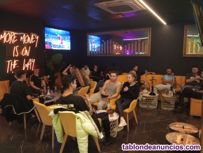 Ampliar fotos Busco socio inversor para local de copas en Madrid Busco socio inversor para local de copas en Madrid