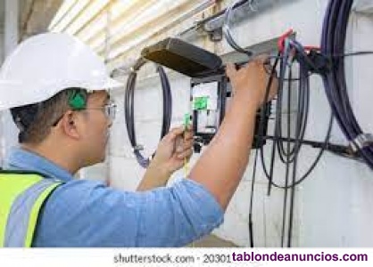 Ampliar fotos Tecnicos de Fibra Optica Tecnicos de Fibra Optica