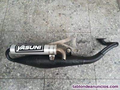 Ampliar fotos Escape yasuni z motor minarelli horizontal jog,neos etc. Escape yasuni z motor minarelli horizontal jog,neos etc.