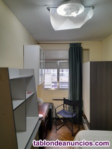 Habitaci�n a patio tranquilo