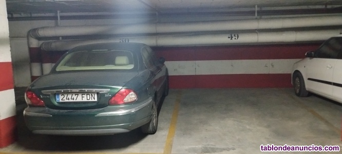 Alquilo plaza de garaje para moto