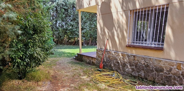 Chalet independiente al pie de la monta�a