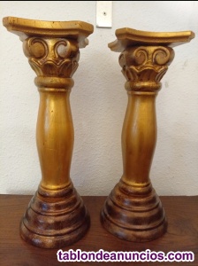Candelabros de madera dorados (2 unidades )