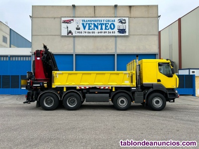 Autocargante renault basculante con hmf 6020