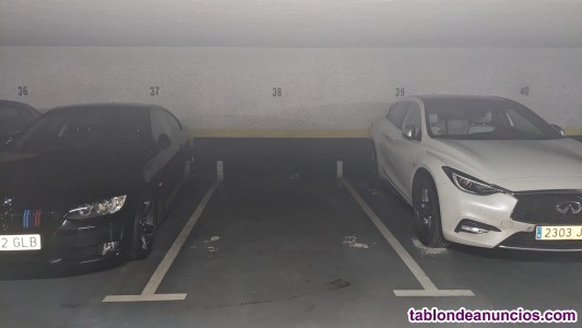 Alquiler plaza garaje coche grande