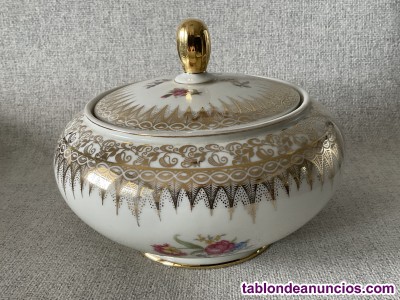 Dulcero grande de porcelana Oscar Schaller & Co. 1935.