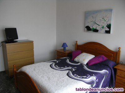 Alquilo bonito apartamento