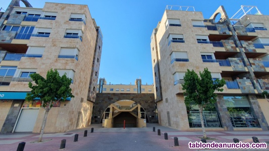 Fantastico piso en alquiler, calle periodista antonio herrero 25