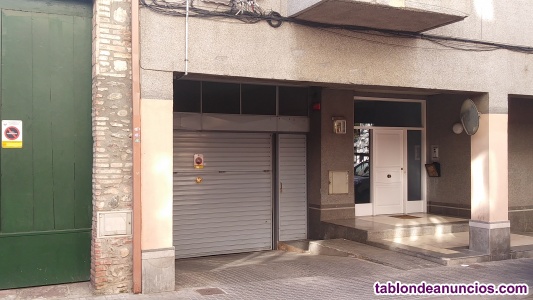 Alquiler de garaje con trastero en C. Llinars 2 de Cardedeu