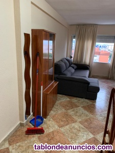 Venta de piso de 3 dormitorios cerca de cl�nica el angel