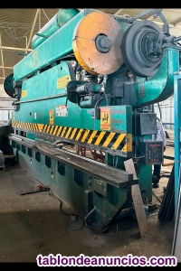 Prensa Dobladora Verson 20' x 135 Ton