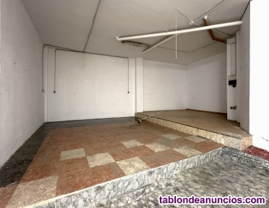 Se alquila local comercial de 123m2