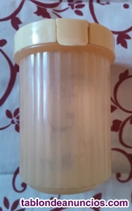 Bote pl�stico transparente amarillo con tapa