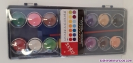 Stock paletas de acuarelas 16 colores