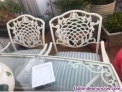 Fotos del anuncio: Mesa de aluminio con 4 o 6 sillas en color blanco