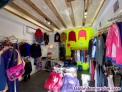 Se traspasa tienda de moda reformada en calle semi peatonal 