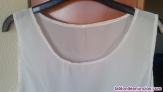 Fotos del anuncio: Blusa blanca sin mangas, talla L.