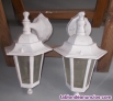 Dos lamparas del exterior