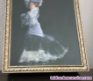 Fotos del anuncio: Vendo mueca con vestido de 1900,para colgar,con cara de porcelana,en estuche