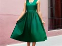 Fotos del anuncio: Vestido de flamenca blanco lunares verdes 
