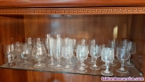 Variedad de copas y vasos