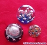 Fotos del anuncio: Tres bolas pisapapeles en cristal de murano de distintos tamaos 