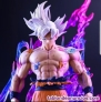 Fotos del anuncio: Figura de Dragon Ball, Goku Ultrainstinto