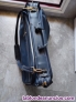 Vendo maleta porta trajes azul marino marca TAURO