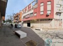 Local, Bajo, 126 m2, 2 dormitorios, En bruto, Exte