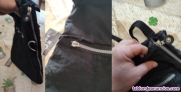 Fotos del anuncio: Bolso  negro  de  mujer  5  € 