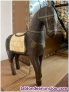 Figura de caballo en madera tallada con incrustaciones +50 aos