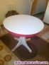 Mesa extensible de madera..