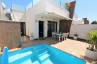 Fotos del anuncio: Este bungalow est situado en el centro de un barr