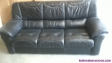 Fotos del anuncio: Sofa de cuero de tres cuerpos