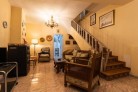 Fotos del anuncio: Casona antigua, de dos plantas, ubicada en el caso