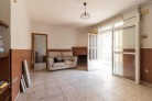 Fotos del anuncio: Descubre esta amplia vivienda ubicada en el encant