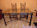 Fotos del anuncio: Mesa de comedor y 4 sillas 