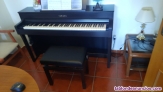 Fotos del anuncio: Venta de piano electrnico