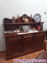 Vendo conjunto de repostero y vitrina en madera de teca    i