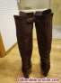 Fotos del anuncio: Bota alta de tac�n color marr�n 